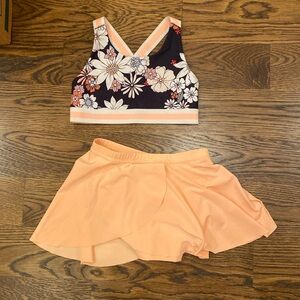 Cutie 2 piece set from Dicks Sporting Goods!